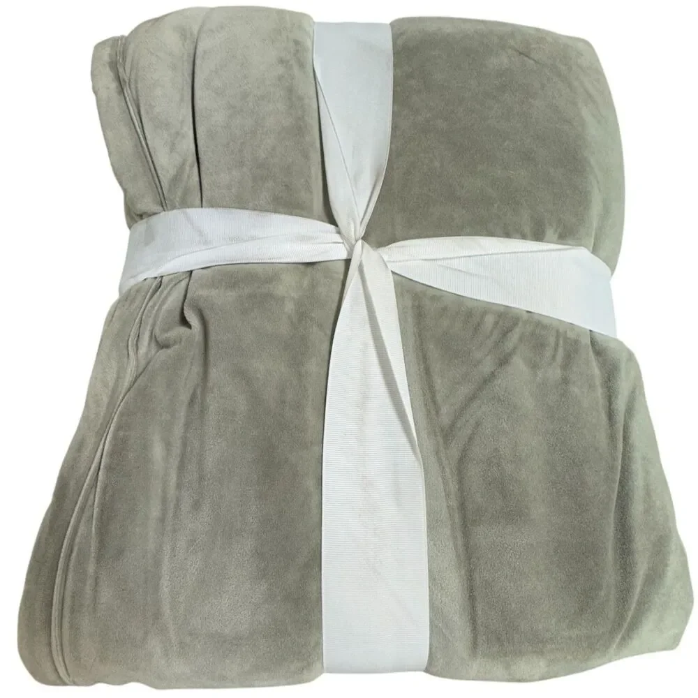 Ugg Home Bliss Sherpa Microfleece Accent Throw Gray Cream Cozy Warm 50x70 NEW